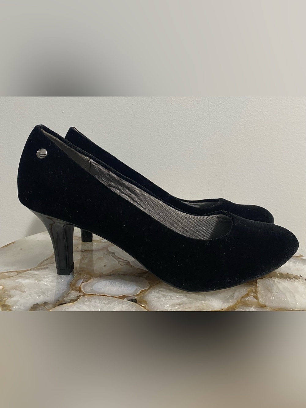 Life Stride Black Velvet Mid Block Heel Pumps